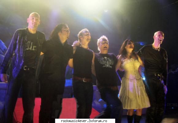 Within Temptation info - Within Temptation este o formaţie - Within Temptation